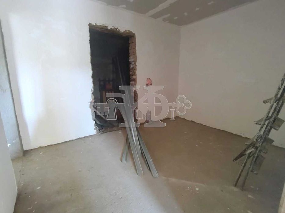 Продава се Къща в Генерал Тошево - 71 кв.м за 456 €/кв.м - Снимка #4