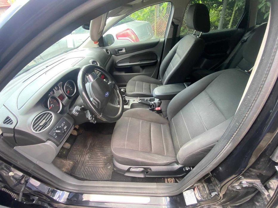 FORD Focus 2009 — imagine 5
