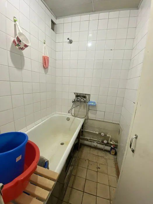 Медгородок 3 хона квартира сотилади