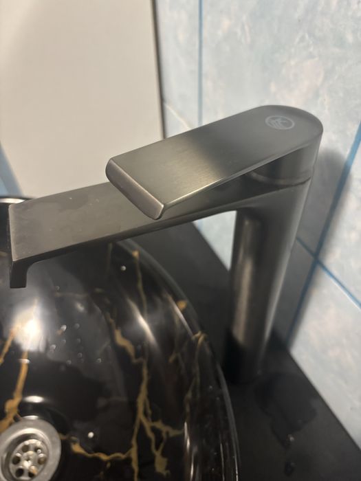 Chiuveta  baie cu baterie