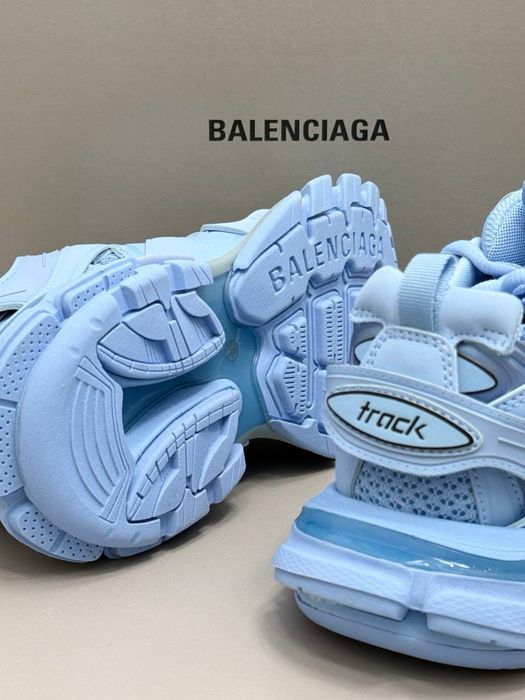 Balenciaga Track Full Box