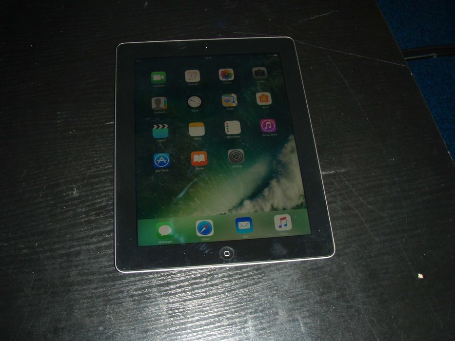 Ipad 4 9.7'' Wifi + 4G A1460 16 Gb functionala, fara cont, fara pin