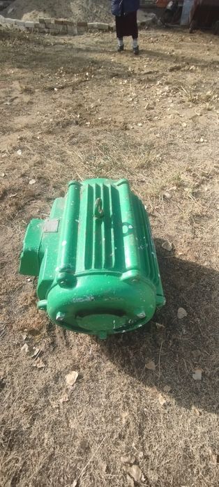 Продам Электродвигатель мощность 75квт