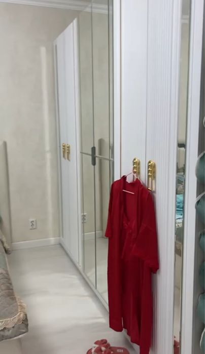 Продаётся гардероб (шкаф)