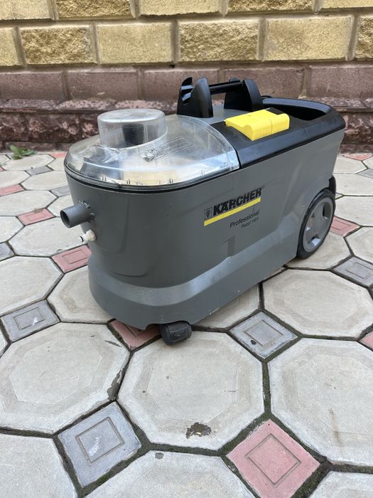 Химчистка Karcher Puzzi 10/1