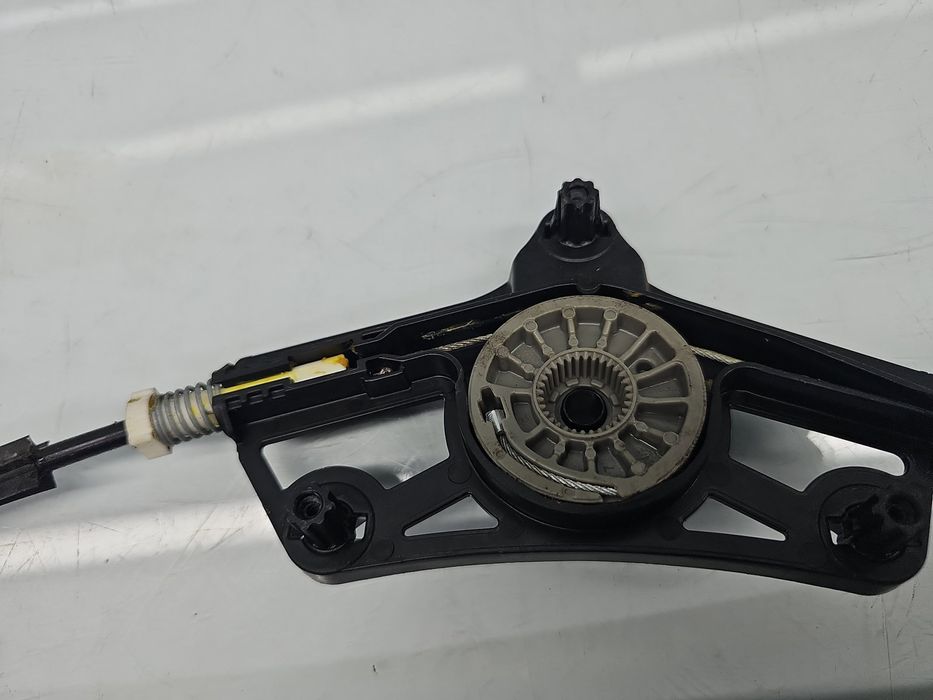 Macara electrica geam dreapta spate AUDI A6 (4G2, C7) [Fabr 2012-2017]
