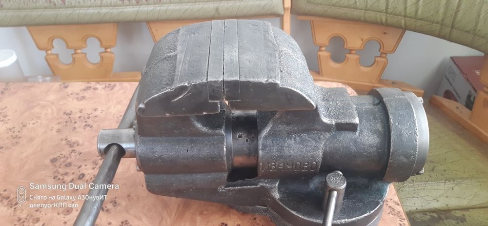 Тиски СССР большие 40кг