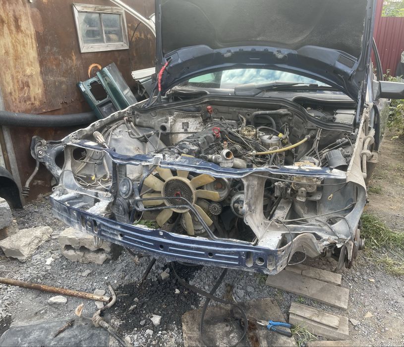 М103 3.0 Мерс 124 на запчасти