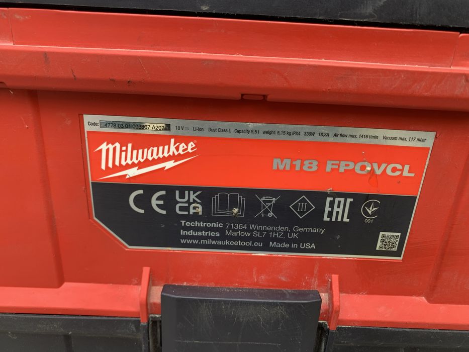 Milwaukee/ M18 FPOVCL/ акумулаторна прахосмукачка за сухо и мокро поч.