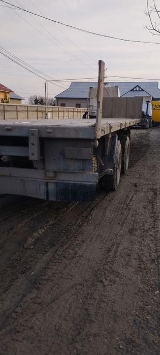 Маз полуприцеп сотилади.