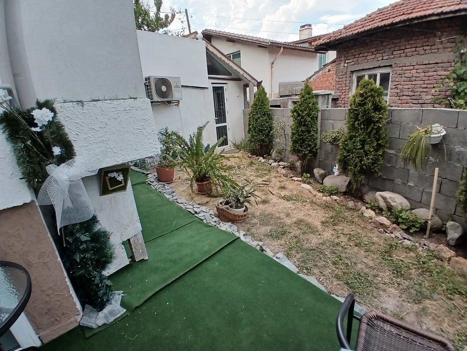 Дава се под наем Етаж от къща в Дупница - 45 кв.м за 255 € - Снимка #8