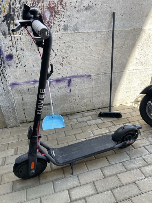 Vînd trotinetă electrică NAVEE