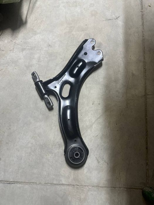 BYD zapchastlar запчасти для BYD 


-