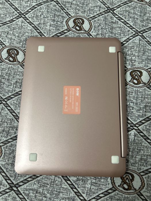 Клавиатура-чехол для iPad