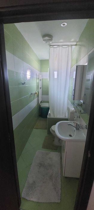 Închiriez apartament cu 2 camere, zona Girocului, 40mp, pret 350 EUR, docomandat si utilat