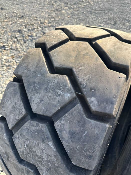 Michelin 355/65R15 - Anvelope Industriale, Garantie, Stare excelenta!