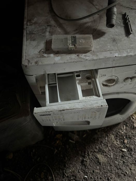 Продам стиральную машину