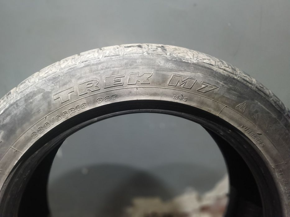 Шина Maxtrek M7 б/у 2 шт.