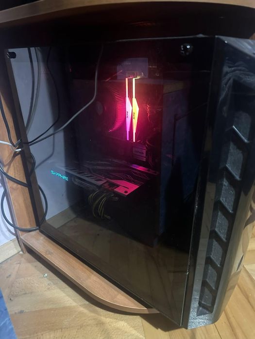 Компютър с периферия