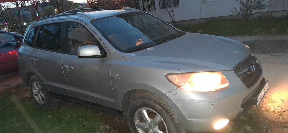 Hyundai Santafe  2