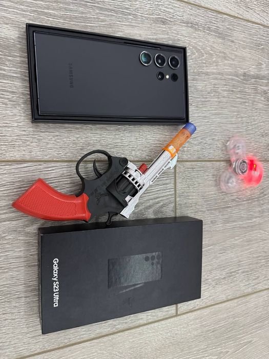 Samsung S23 ultra 255 Skidkada