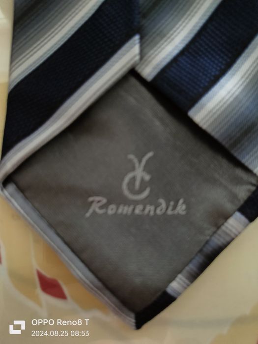 Галстуки мужские