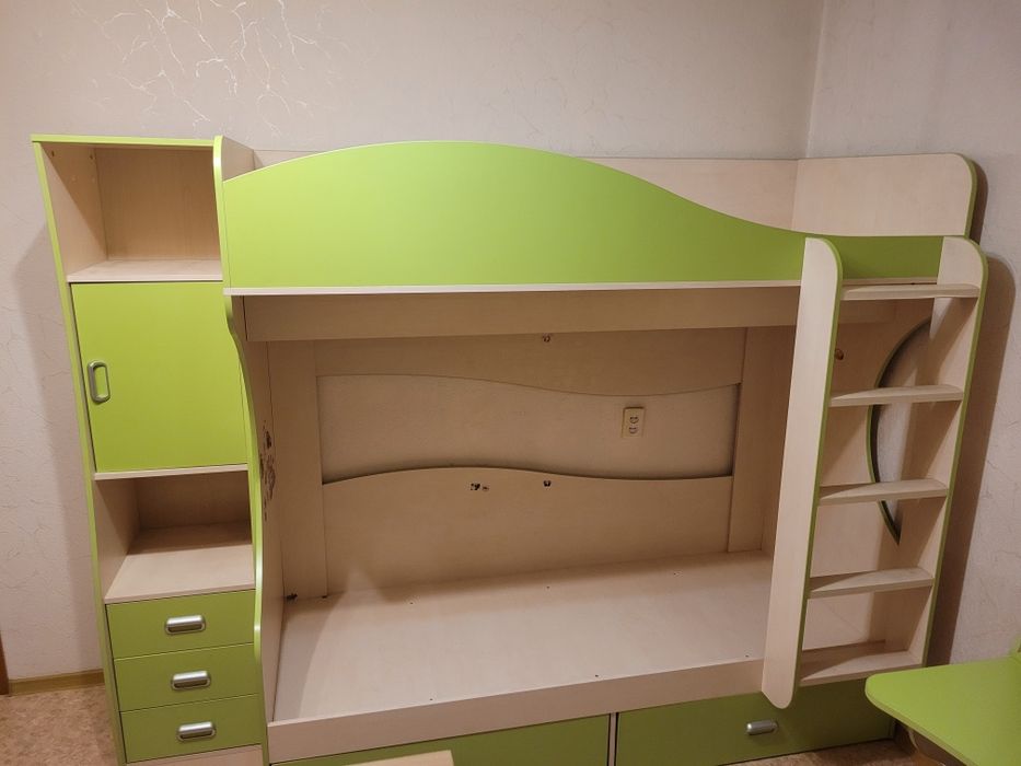 Детский спальный гарнитур