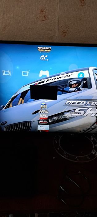 Сони 3 более 25 играми.