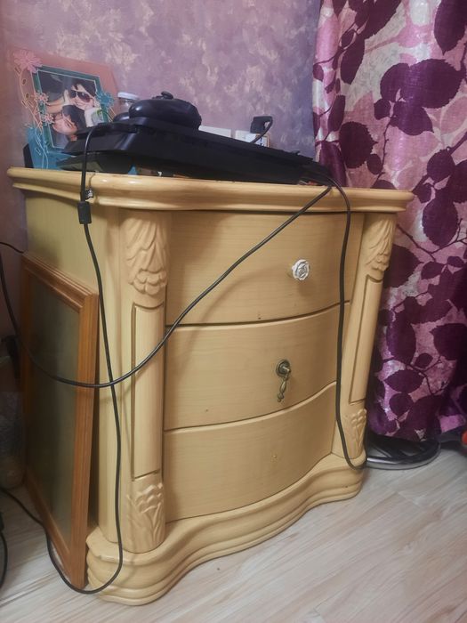 Продам мебель в спальню