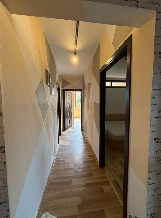 Продава се Тристаен апартамент в Варна, Левски - 79 кв.м за 2450 €/кв.м - Снимка #3