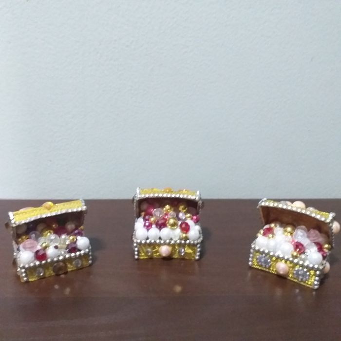 Сундучки с сокровищами