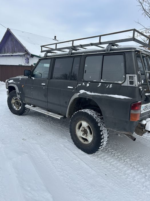 Нисан патрол У 60