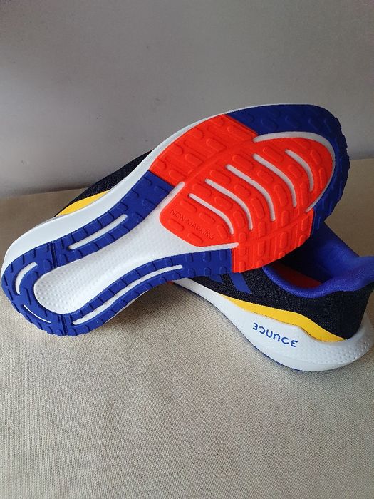 Adidas EQ21 RUN J 37 1/3 nou cu eticheta