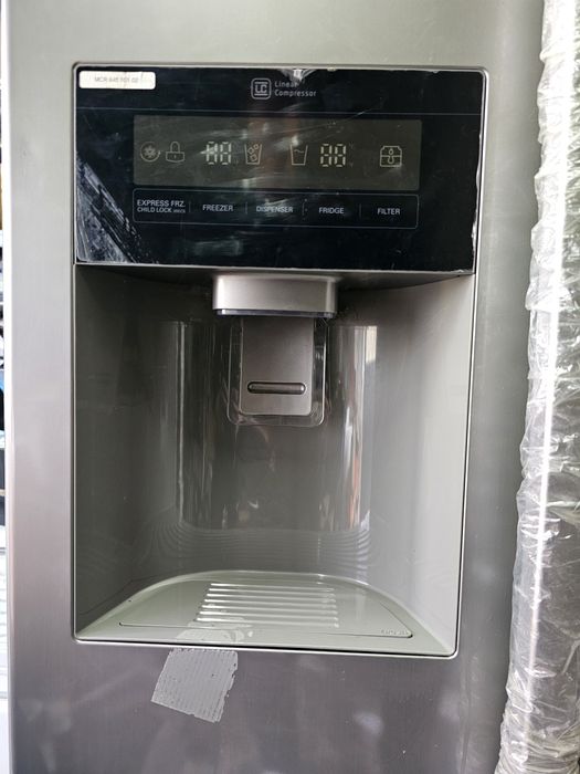 Хладилник LG GS3159PVBV компресор и платка работят