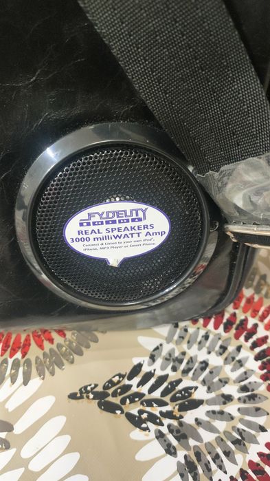 Geanta de plajă cu difuzoare