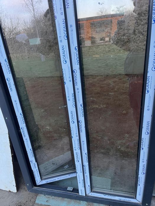 Geam termopan. 1720x1062mm 
5 camere / 3 sticle / Gealan / clasa A.