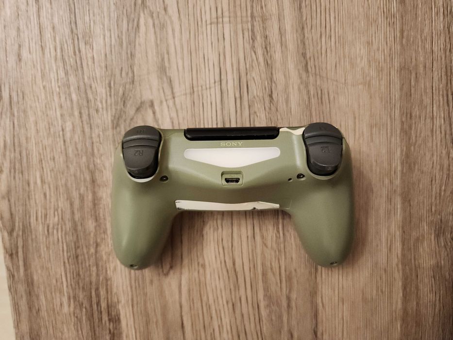Controller (maneta) Dualshock 4 Green Camo pentru PlayStation 4 (PS4)