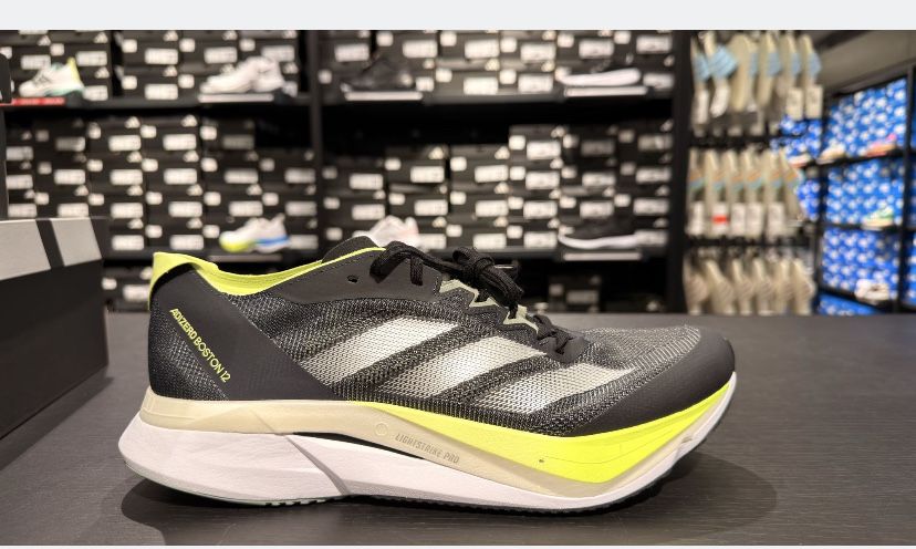 Adidas Adizero Boston 12 Black originali , 42.2/3 , 43.1/3 , 44.2/3