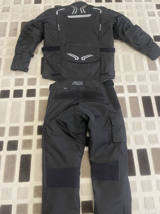 Мотоциклетный костюм