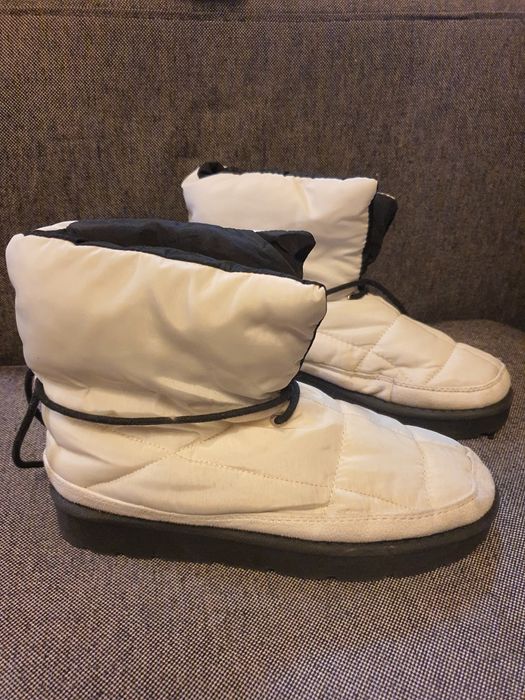 Ghete impermeabile / iarna / zapada , captusite, albe, marimea 37
căpt