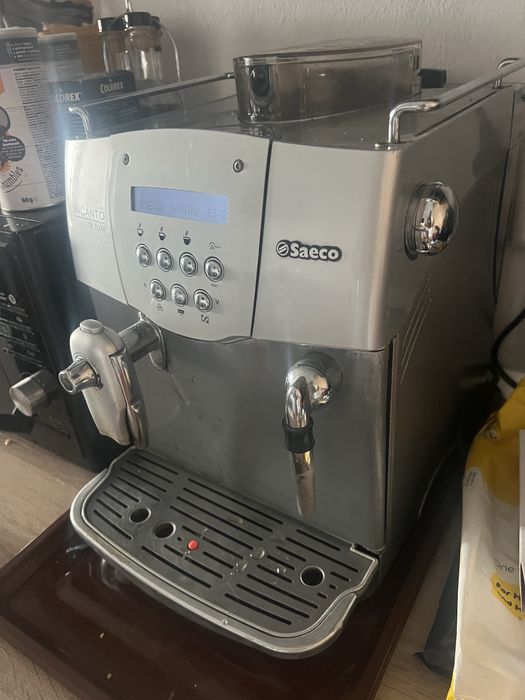 Vand expresor saeco incanto de lux