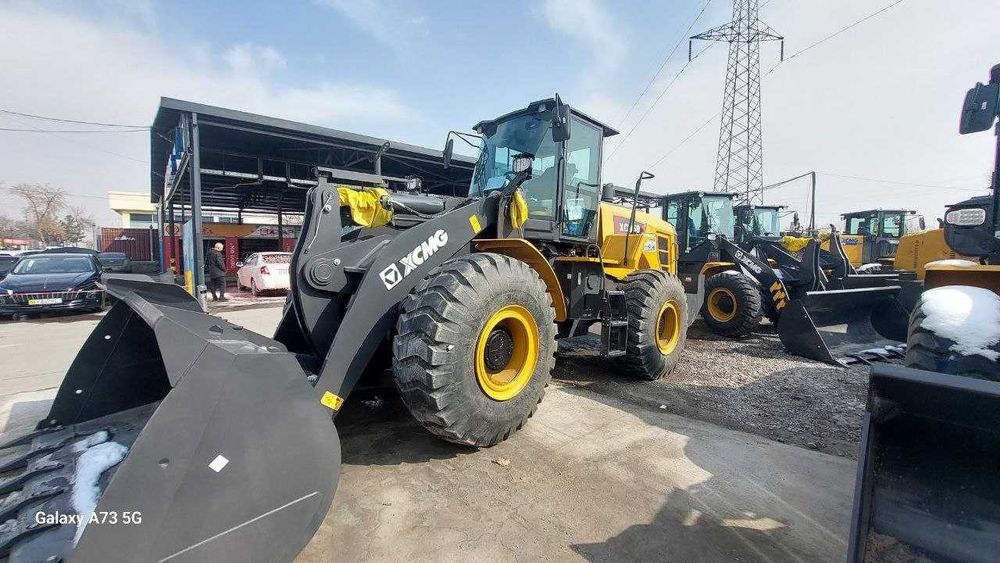 Погрузчик XCMG XC958 3,5 куба джойстик