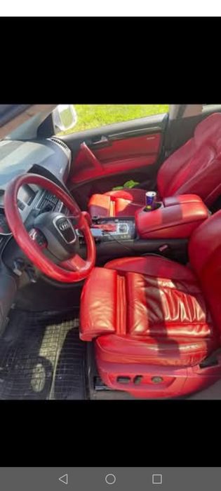 Vand/schimb Audi Q7 avariat