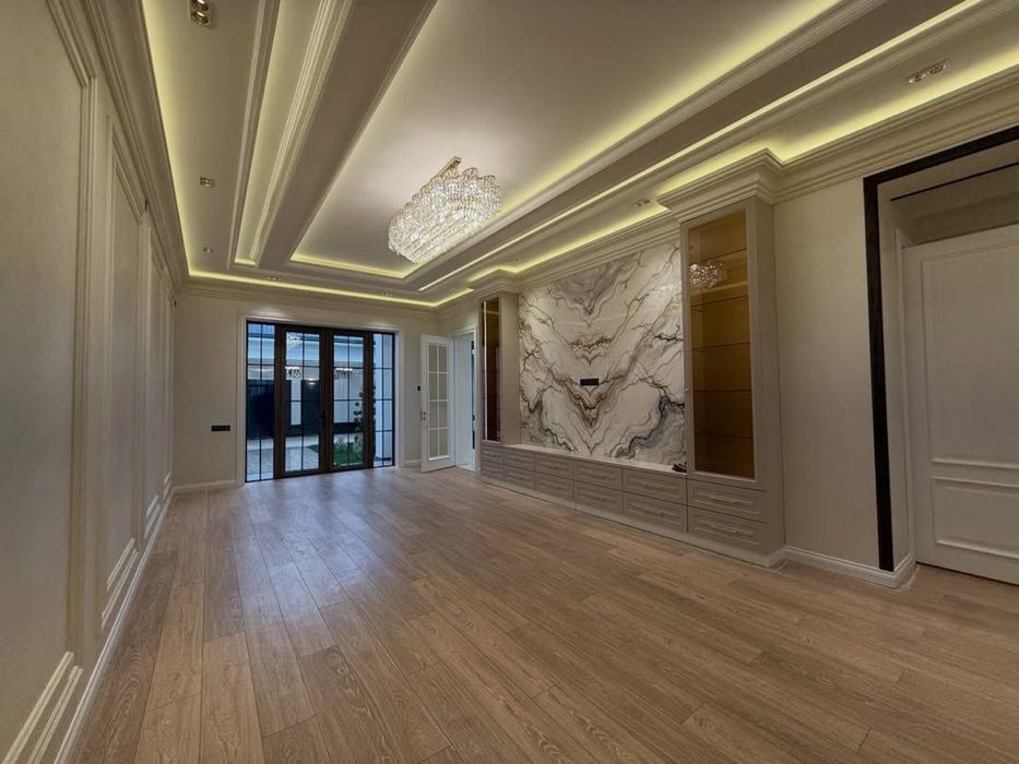 Уч кахрамон Гулистонда 6 хонали уй сотилади uch qahramon uch qaxramon