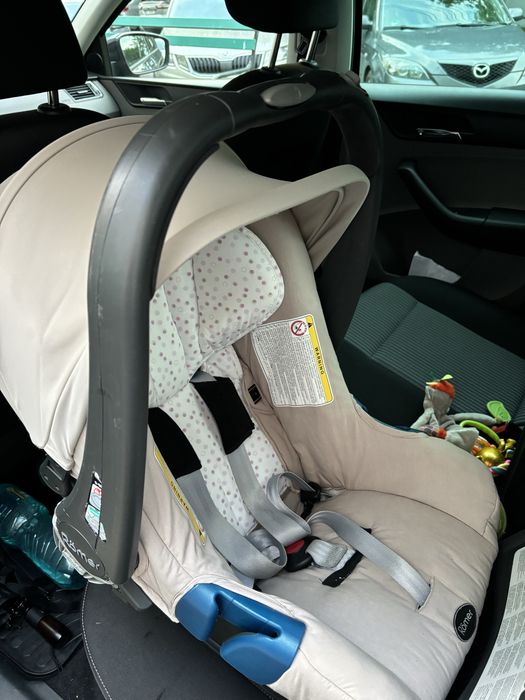 Scoica Britax Römer cu baza cu isofix