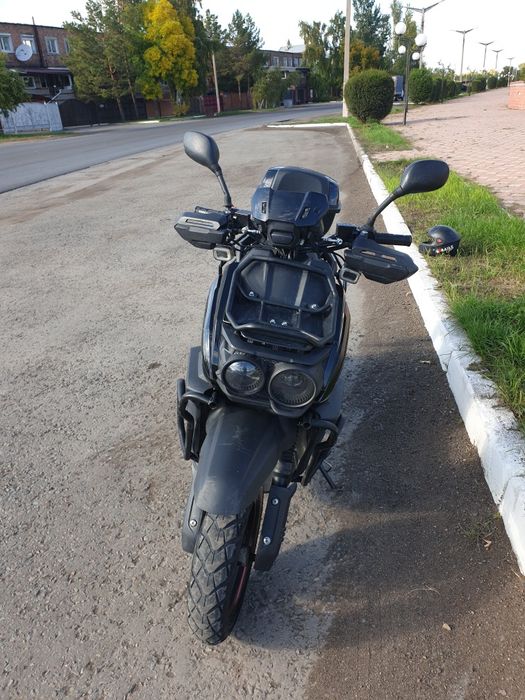 Продам скутер Tank