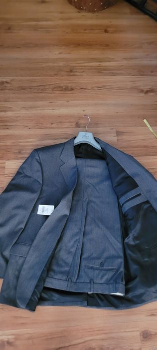 Costum bărbați nou