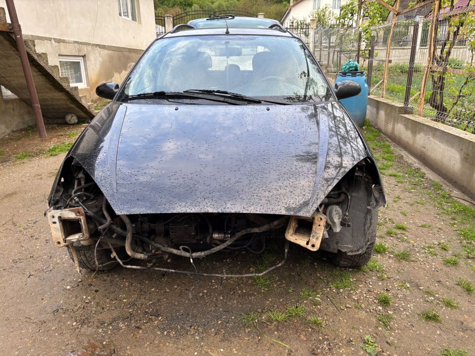 Ford focus 1.9 TDI 2003 de piese