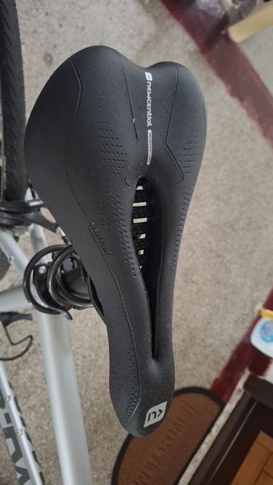 Bicicleta Decathlon Fit300 cadru aluminiu