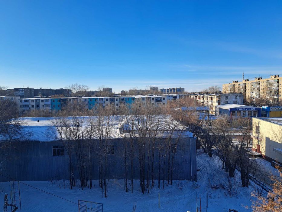 Продаю двух комнатную квартиру,